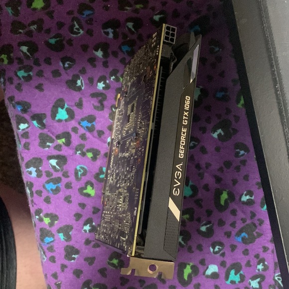 EVGA GeForce gtx 1060 3 gigabyte VRAM Graphics Card - Picture 6 of 8